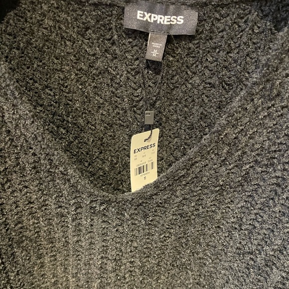 Express V-neck sweater - Picture 2 of 2